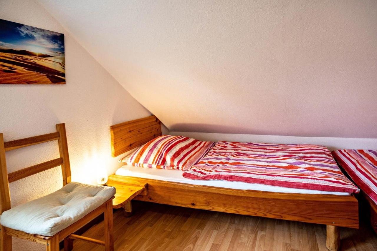 Nordsee Ferienwohnung Moewe Thunum Экстерьер фото